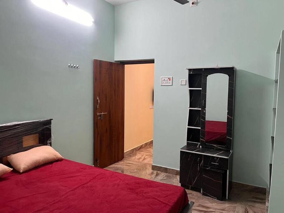Tiruvannāmalai Kr Homestay מראה חיצוני תמונה