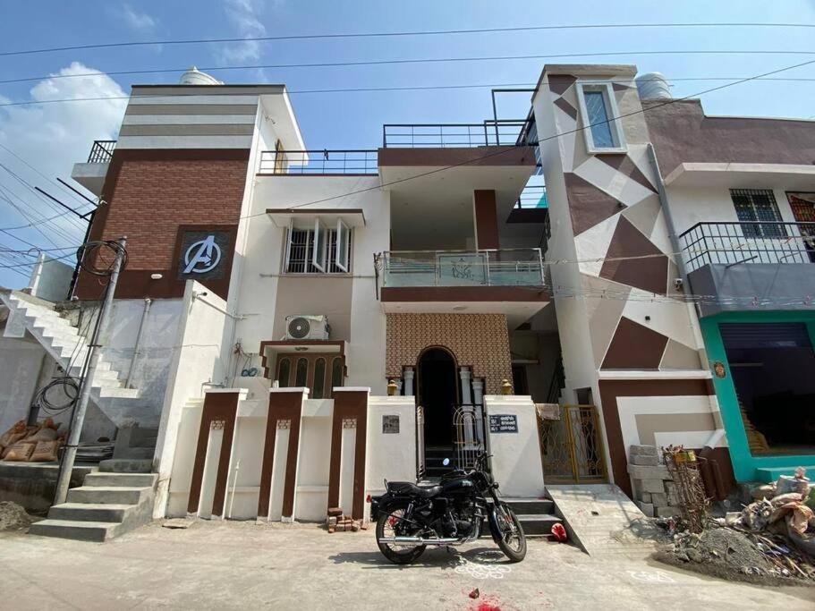 Tiruvannāmalai Kr Homestay מראה חיצוני תמונה